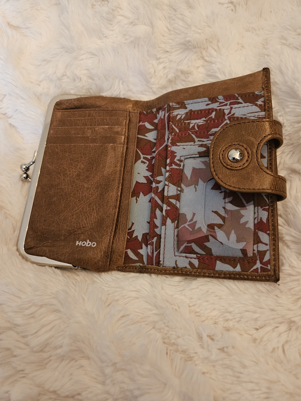 HOBO☆Classic Brown Leather Kiss-Lock Wallet Clutch - Picture 5 of 5